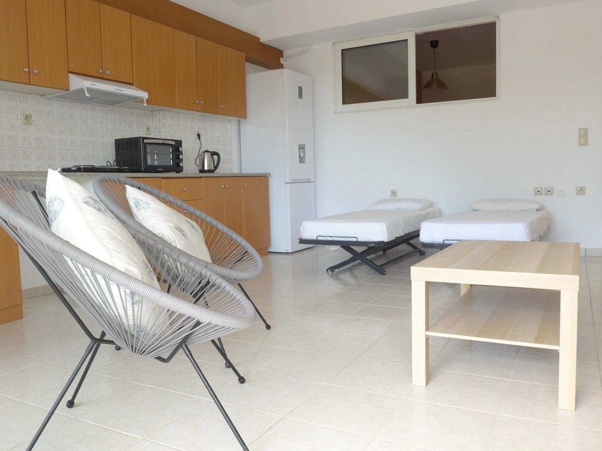 Kalamaki Plaza Apartments Exterior photo