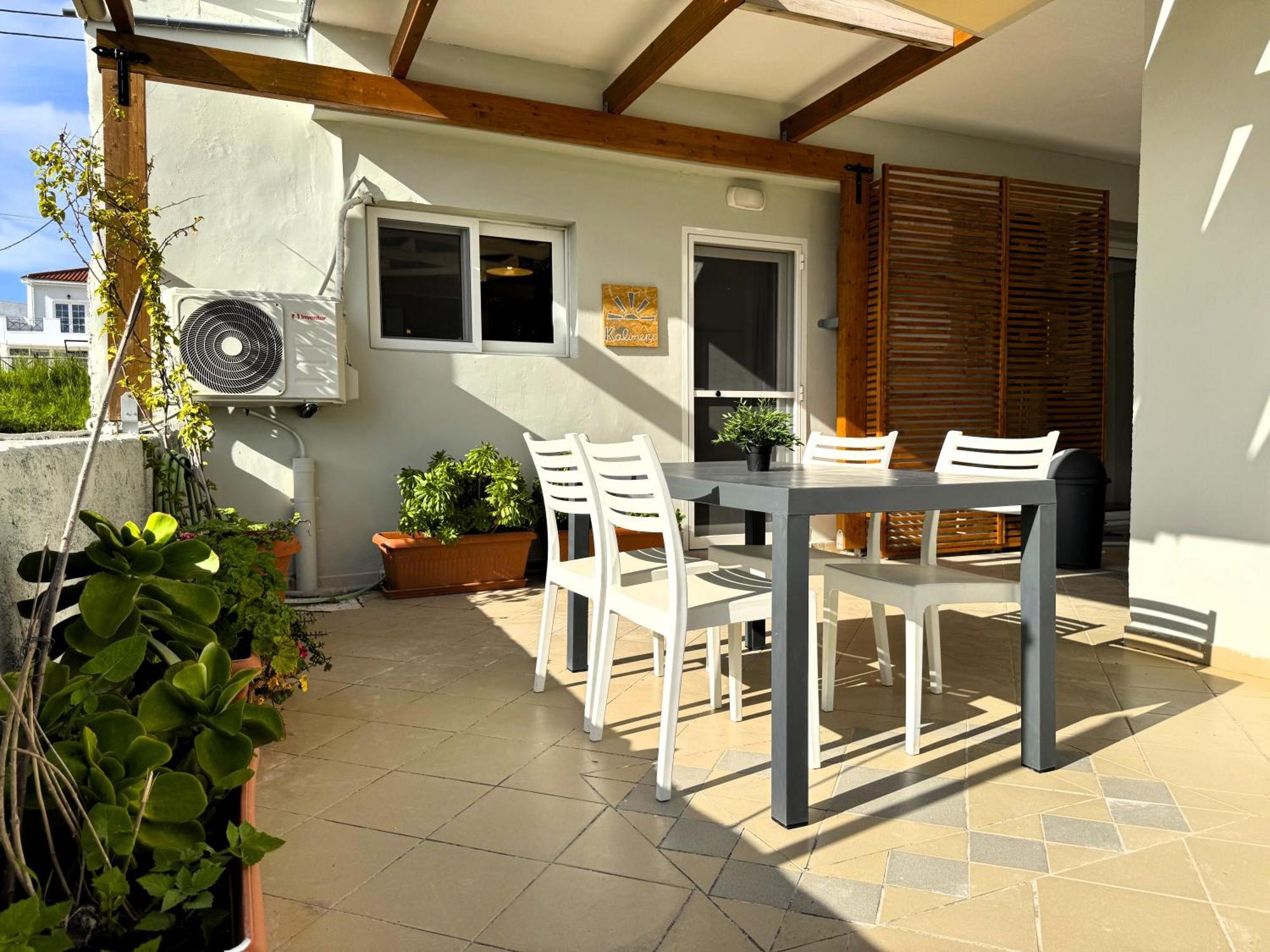 Kalamaki Plaza Apartments Exterior photo